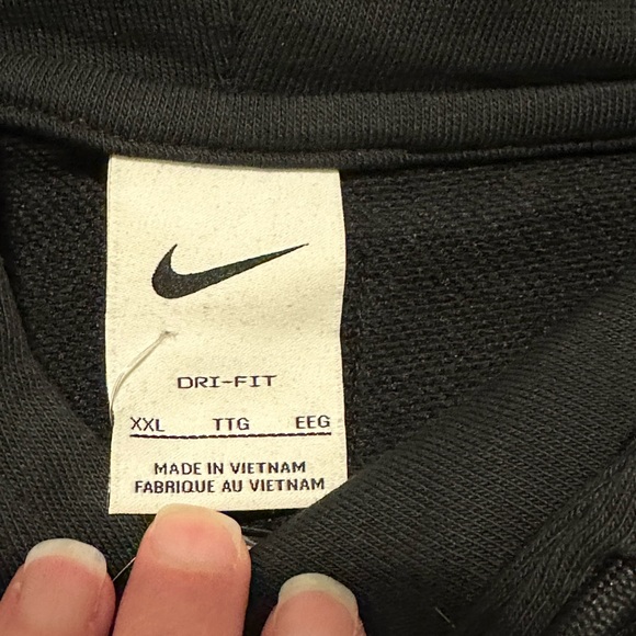 NWT - Hooded Nike Dri-Fit Sweatshirt - Together We Fly - Picture 6 of 9